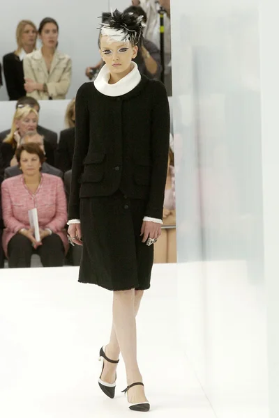 Look 1